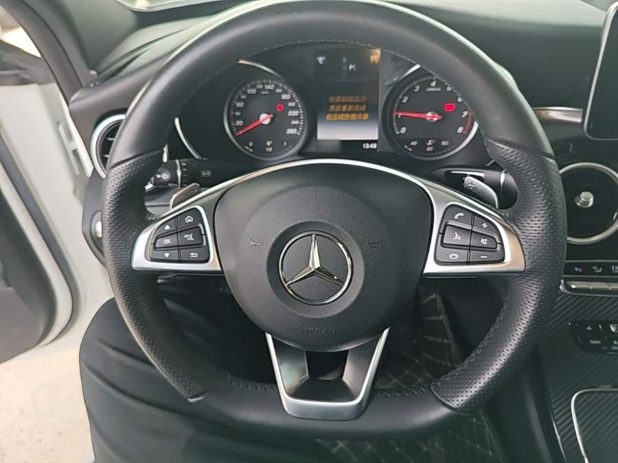 Mercedes-Benz C-Class 2017 — фото 11