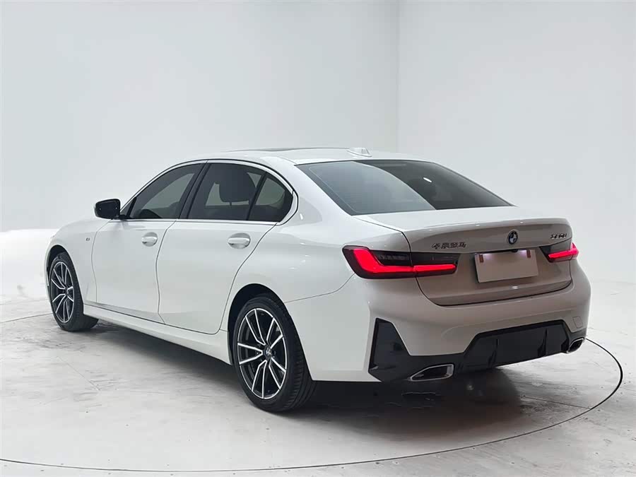 BMW 3 Series 2023