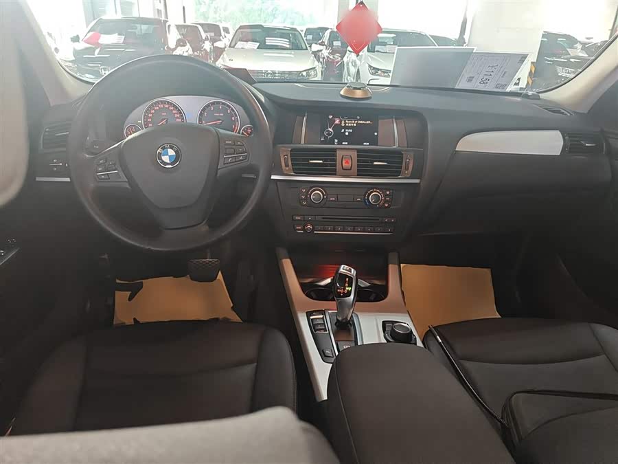 BMW X3 2016 — фото 10
