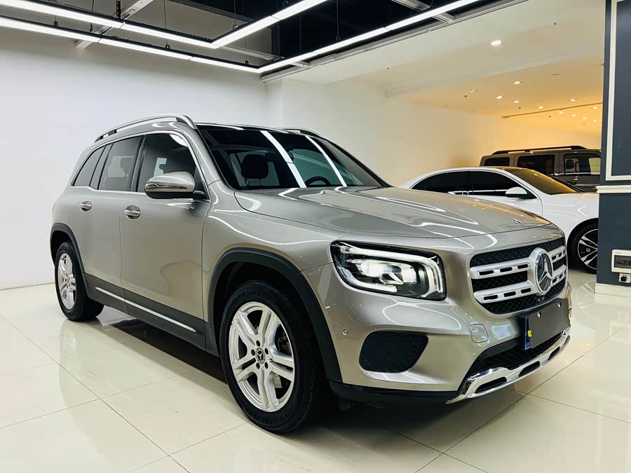 Mercedes-Benz GLB 2022