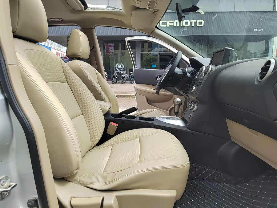 Nissan Qashqai 2012