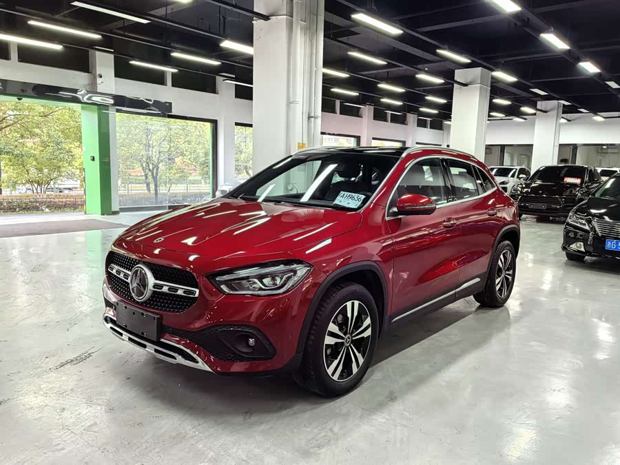 Mercedes-Benz GLA 2020