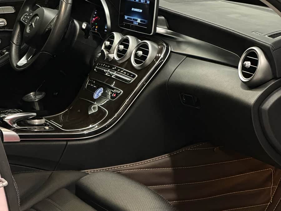 Mercedes-Benz C-Class 2015 — фото 30