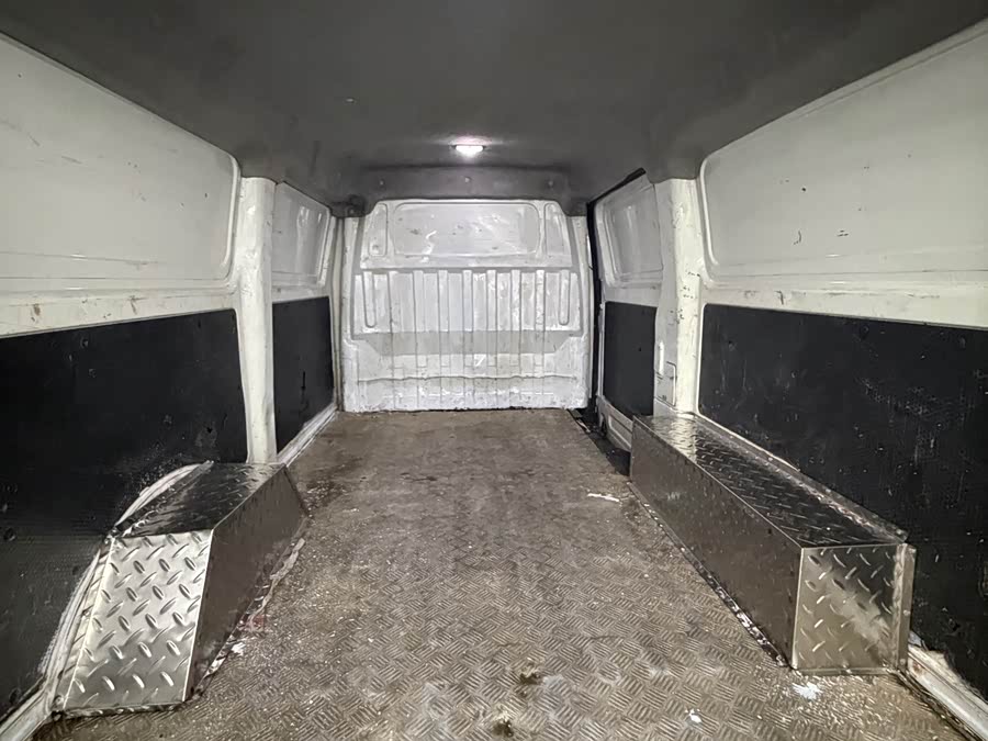 Dongfeng Yufeng EM26 2023