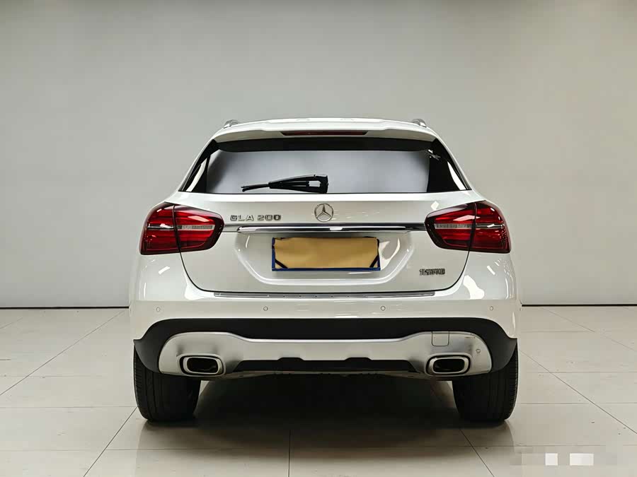 Mercedes-Benz GLA 2017 — фото 17