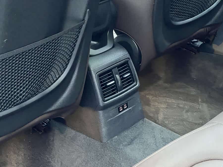 BMW X1 2021 — фото 17