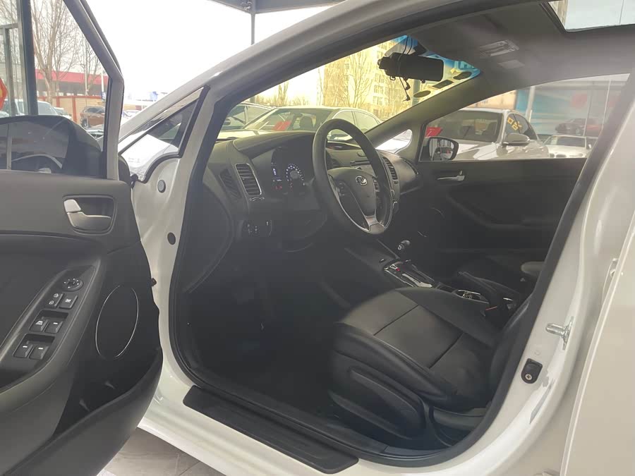 Kia K3 2017