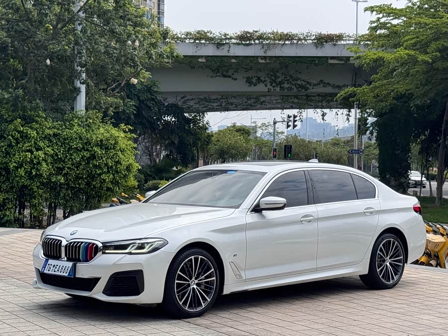 BMW 5 Series 2022