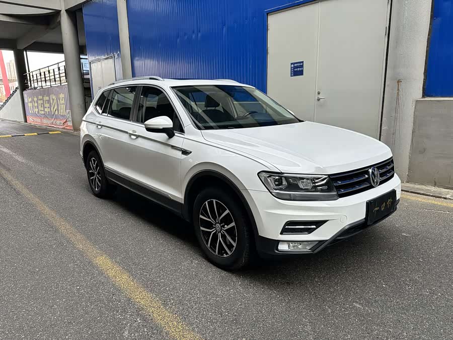 Volkswagen Tiguan L 2017
