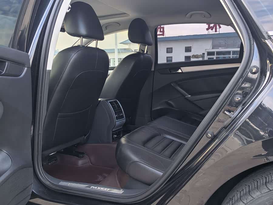 Volkswagen Passat 2014