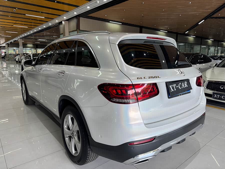 Mercedes-Benz GLC 2020 — фото 11