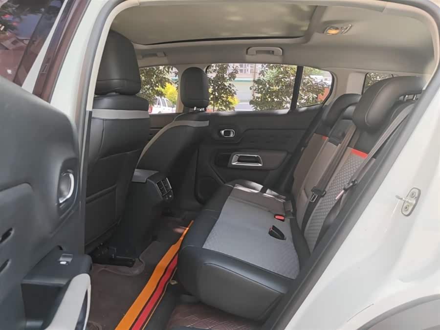 Citroën C5 Aircross 2018 — фото 17
