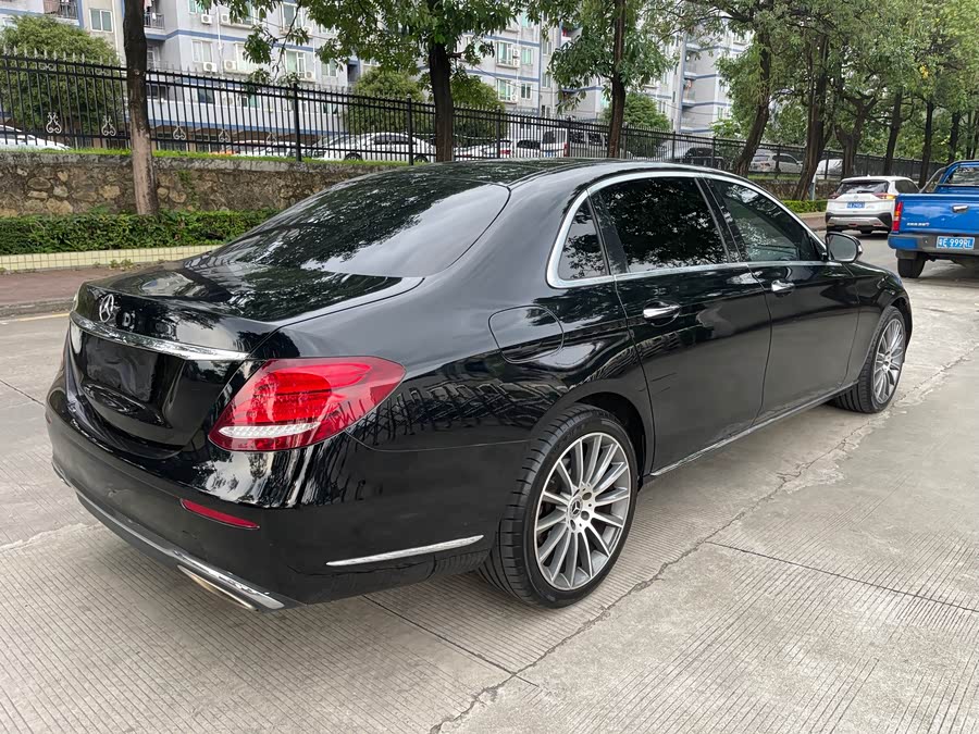 Mercedes-Benz E-Class 2018