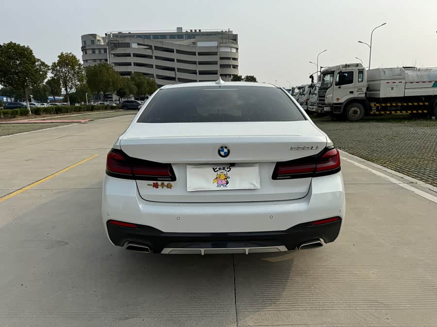 BMW 5 Series 2023 — фото 14