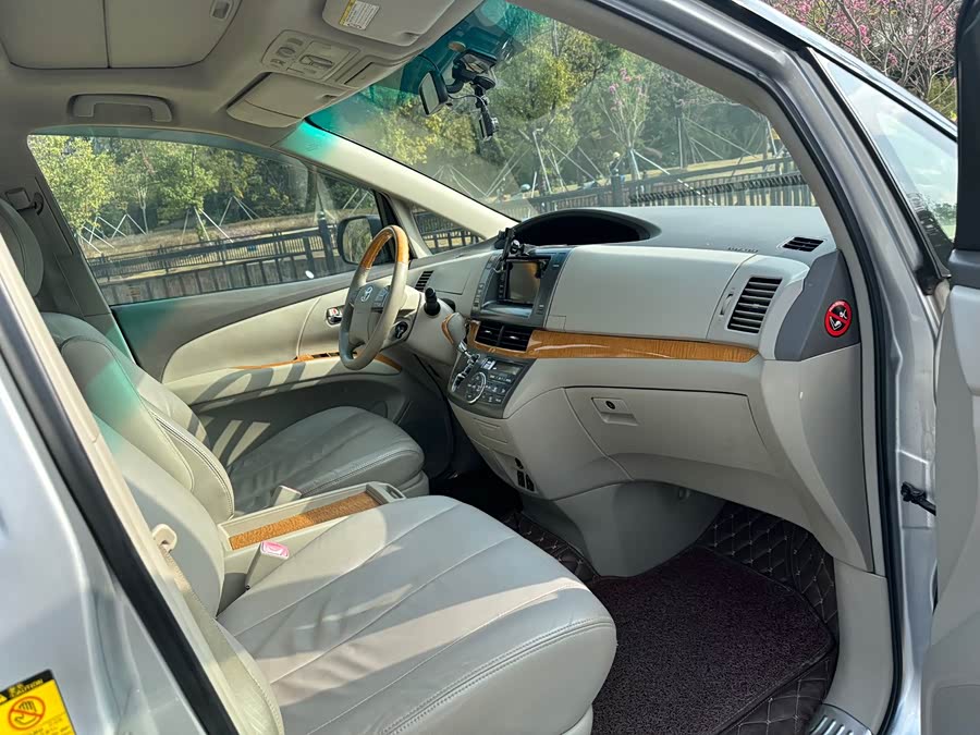 Toyota Previa 2006