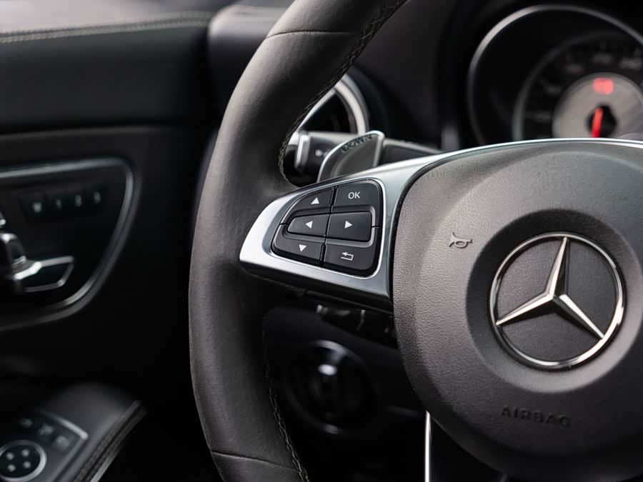 Mercedes-Benz Mercedes CLA AMG 2017 — фото 14