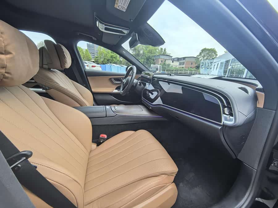 Mercedes-Benz E-Class New Energy 2024