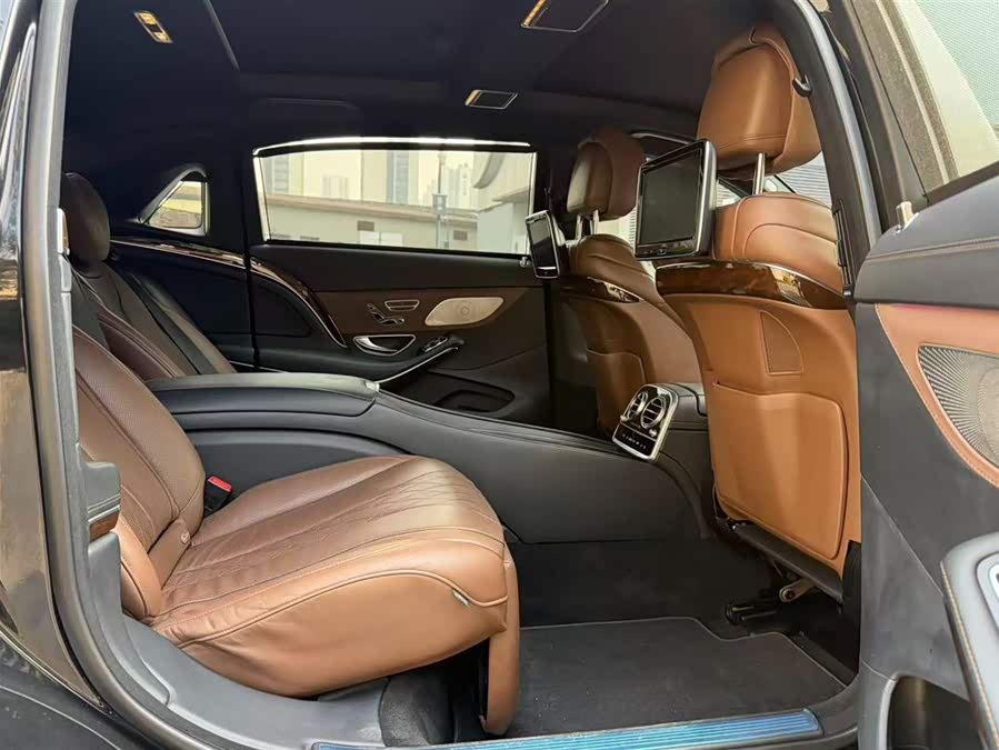 Mercedes-Benz Maybach S-Class 2015