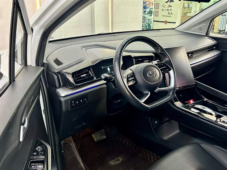 Hyundai Custin 2021