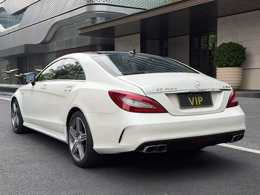 Mercedes-Benz CLS AMG 2015 — фото 18
