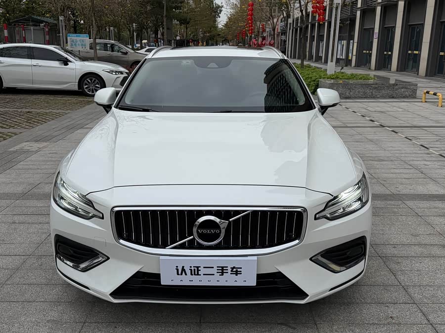 Volvo V60 2020