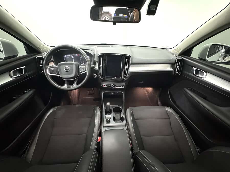 Volvo XC40 2020