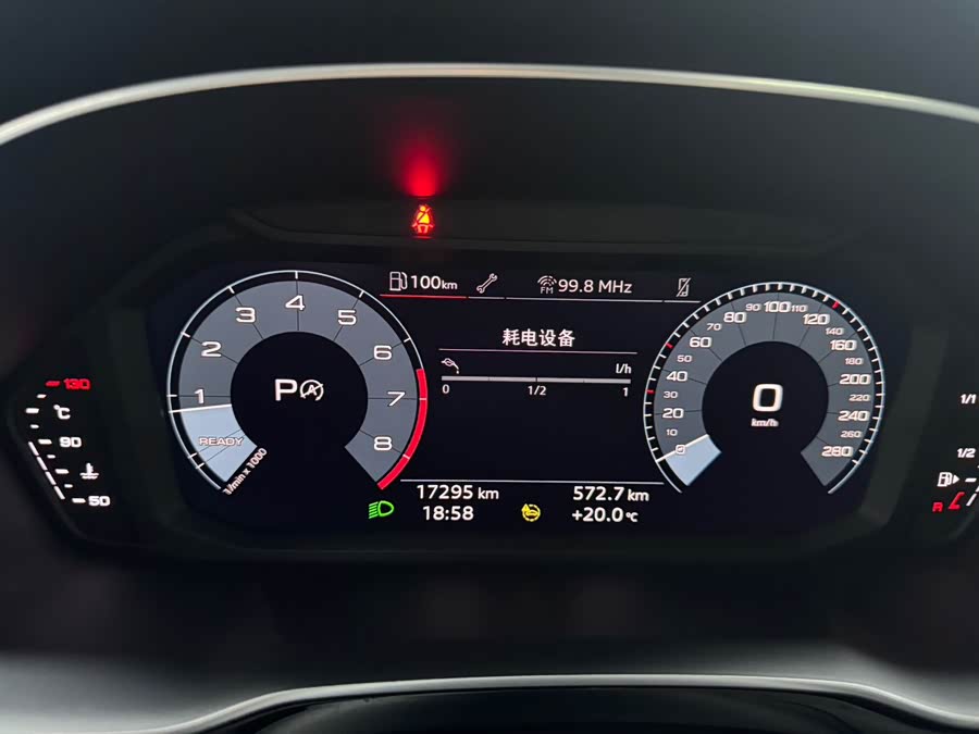 Audi Q3 2023 — фото 14