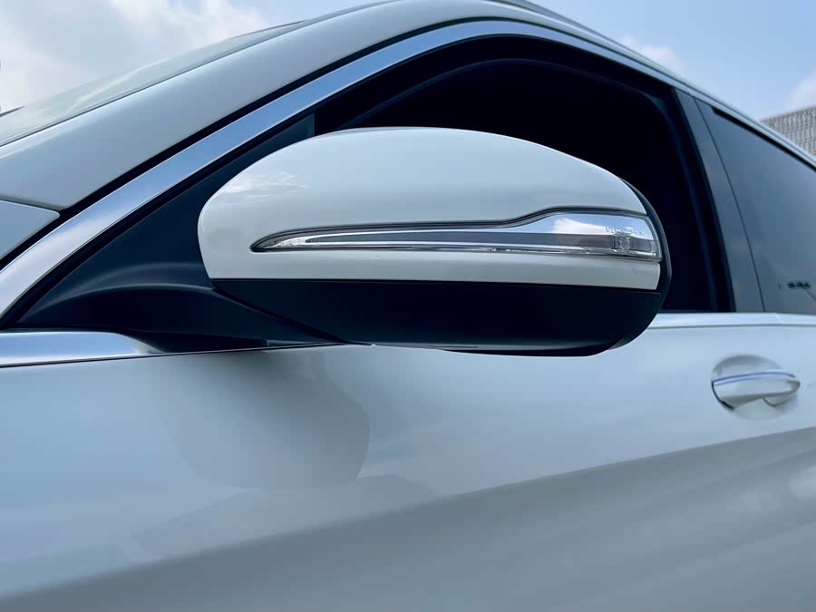 Mercedes-Benz GLC 2019