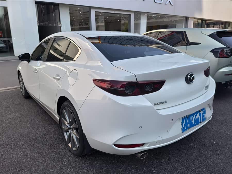 Mazda 3 Angkesela 2023