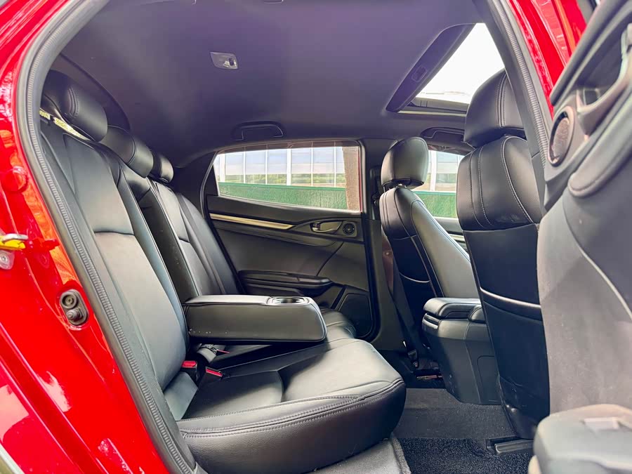 Honda Civic 2021 — фото 10