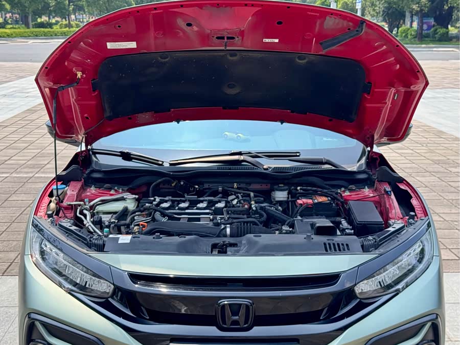 Honda Civic 2021 — фото 25