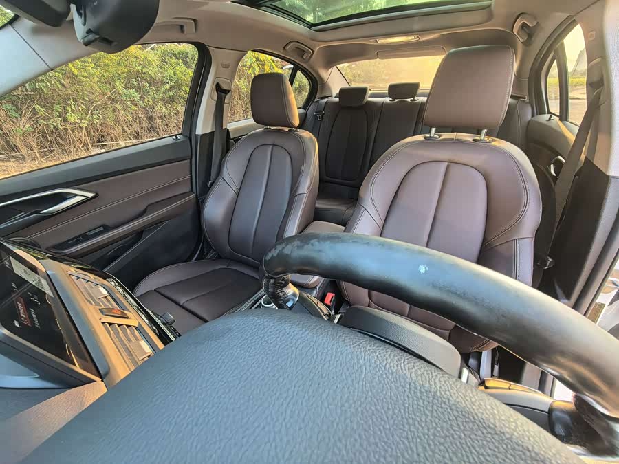 BMW 1 Series 2019 — фото 14