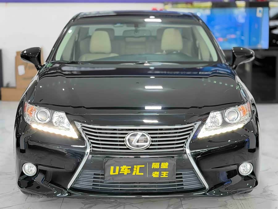 Lexus ES 2013