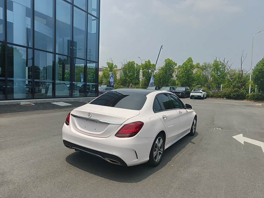 Mercedes-Benz C-Class 2020 — фото 16