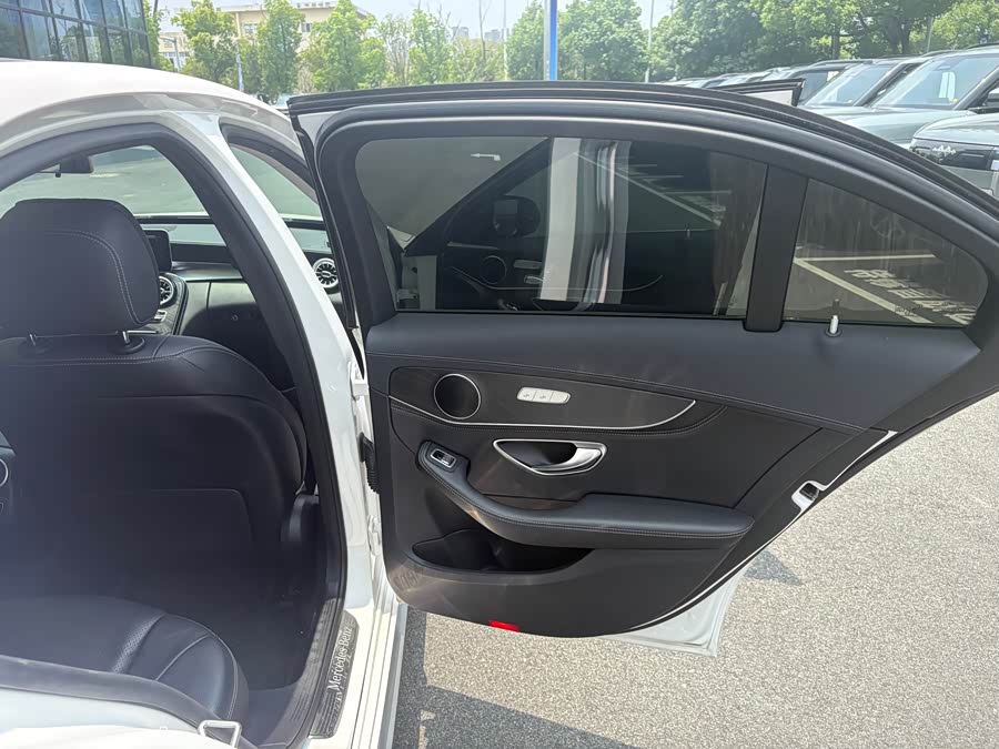 Mercedes-Benz C-Class 2020 — фото 11