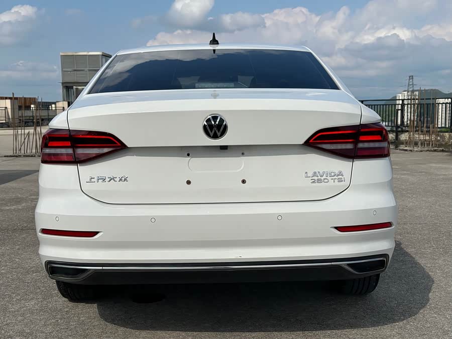 Volkswagen Lavida 2022
