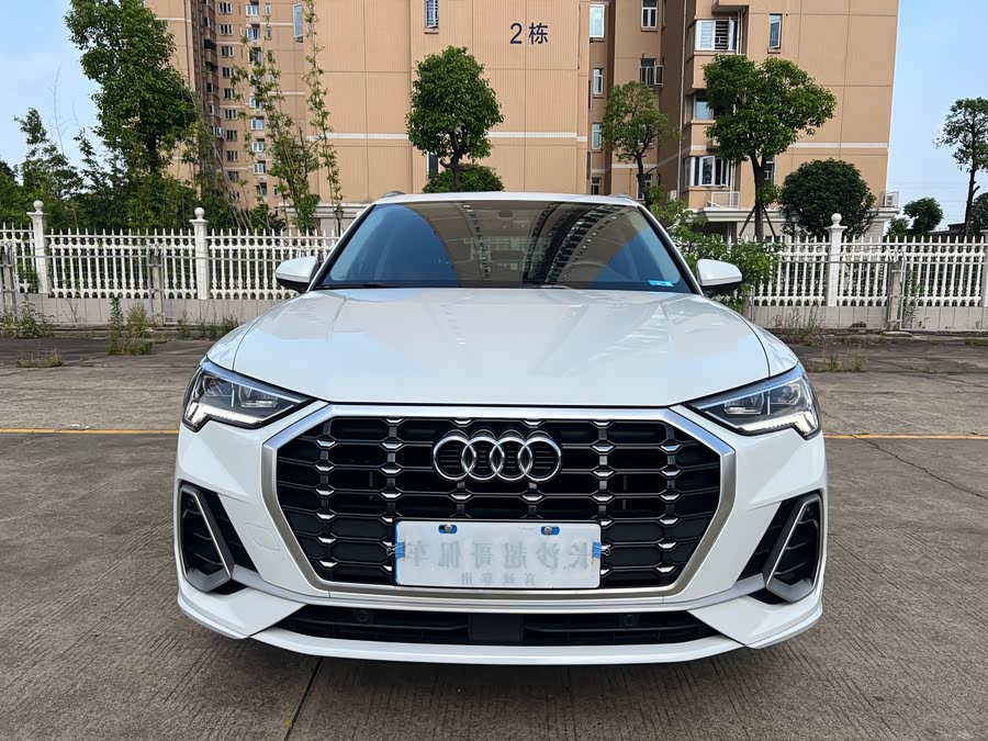Audi Q3 2022