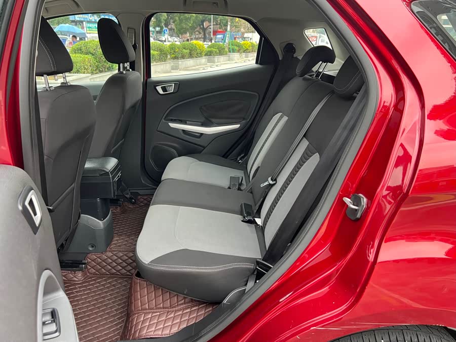 Ford EcoSport 2013 — фото 15
