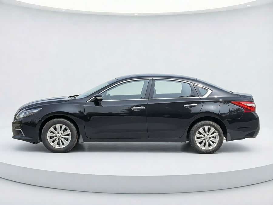 Nissan Teana 2016