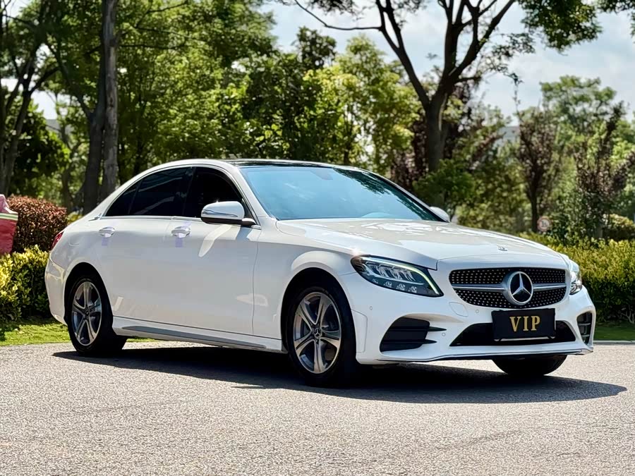 Mercedes-Benz C-Class 2020