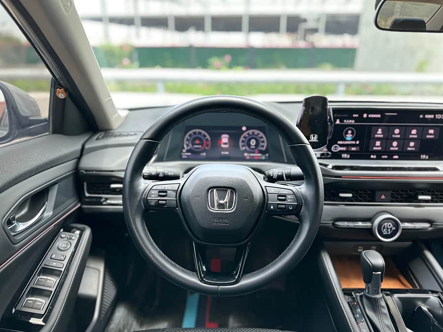 Honda Inspire 2025 — фото 11