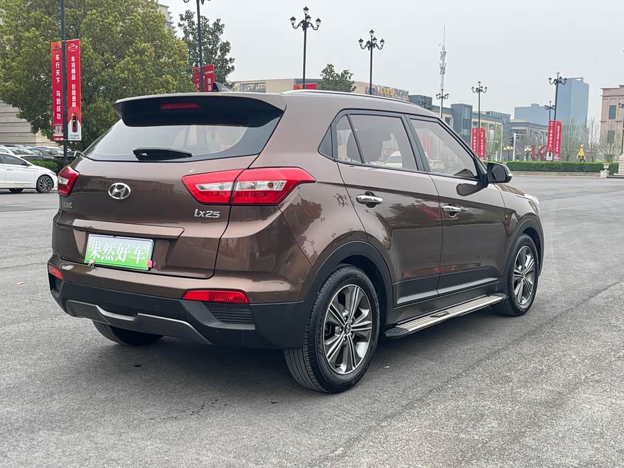 Hyundai ix25 2015