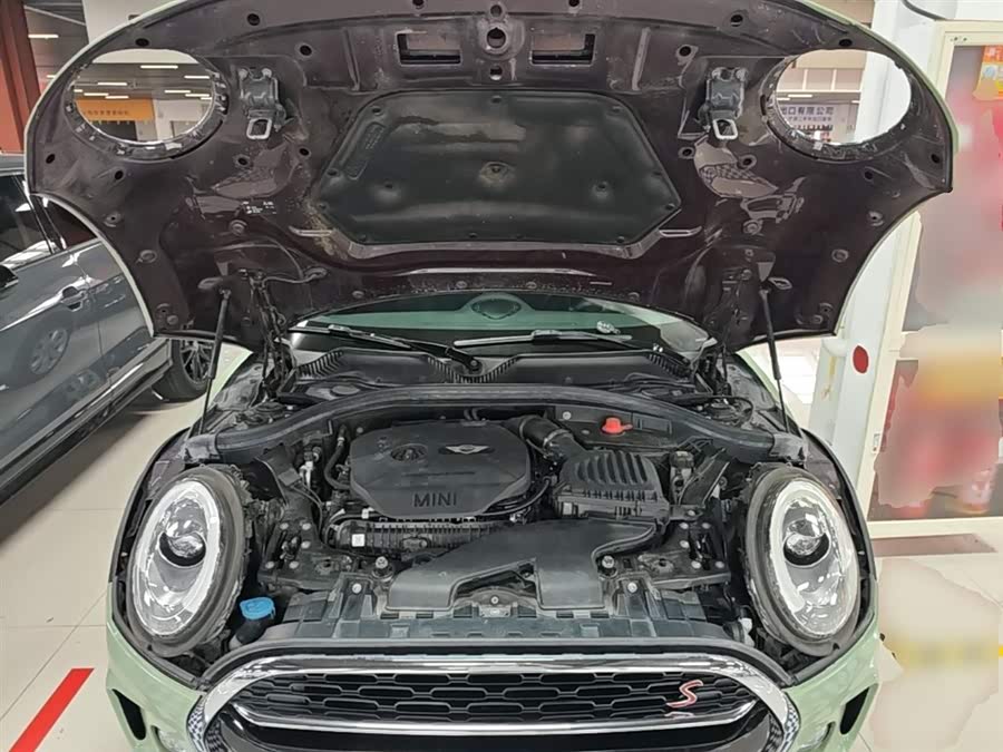MINI Clubman 2016 — фото 20