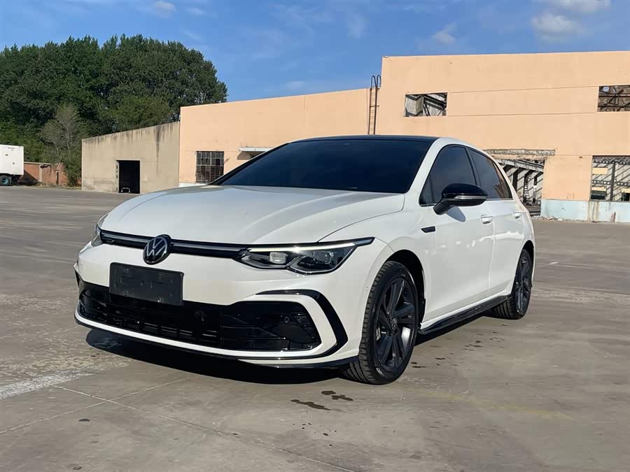 Volkswagen Golf 2021