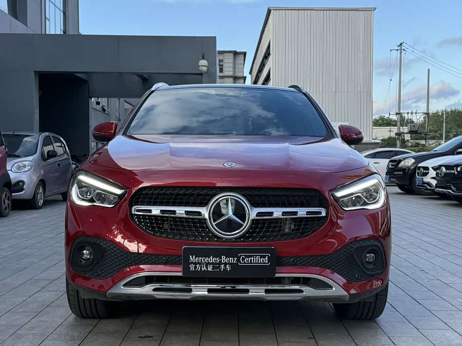 Mercedes-Benz GLA 2023