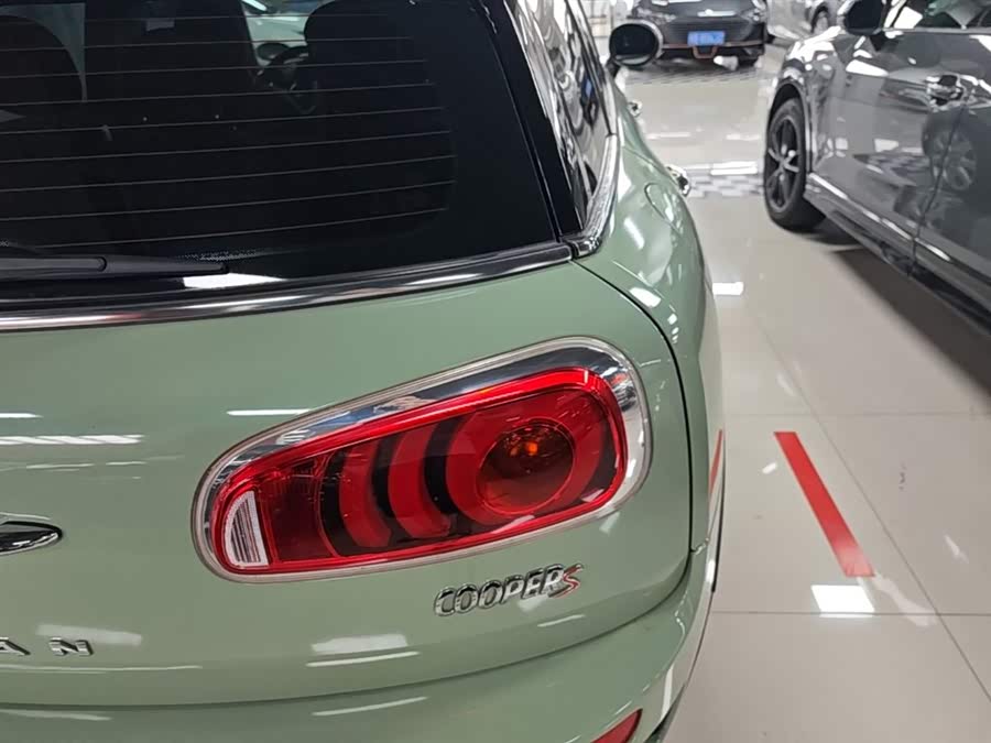 MINI Clubman 2016 — фото 8