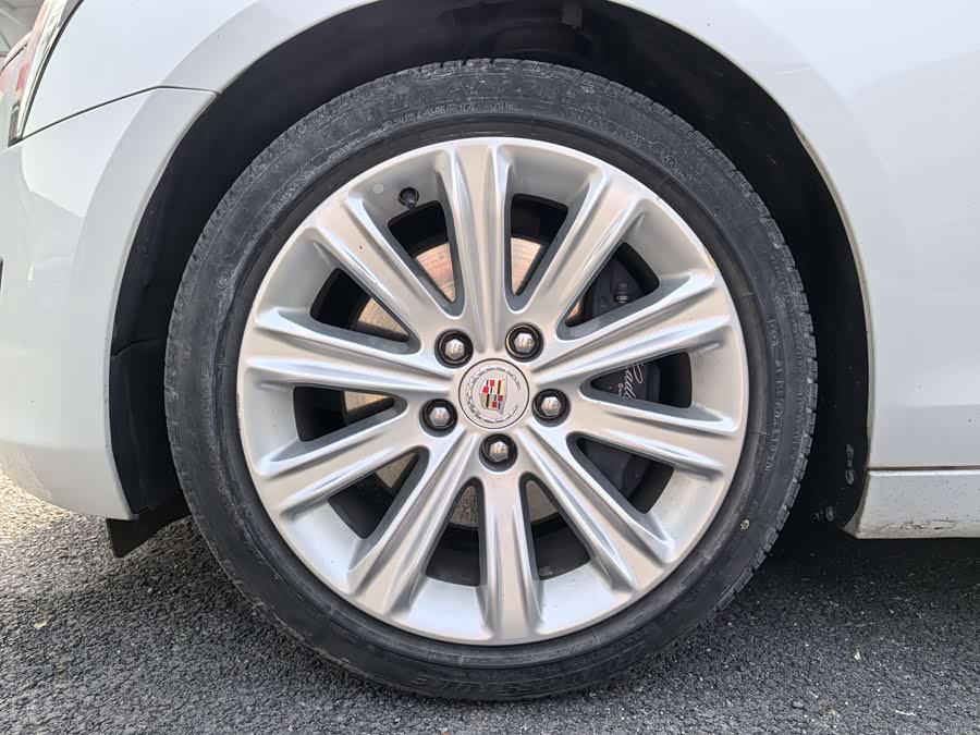 Cadillac ATS-L 2014