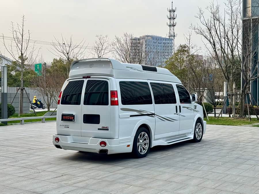 GMC SAVANA 2016