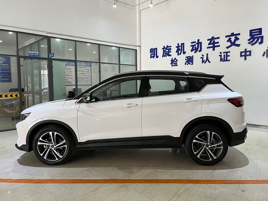 Geely Binyue 2021
