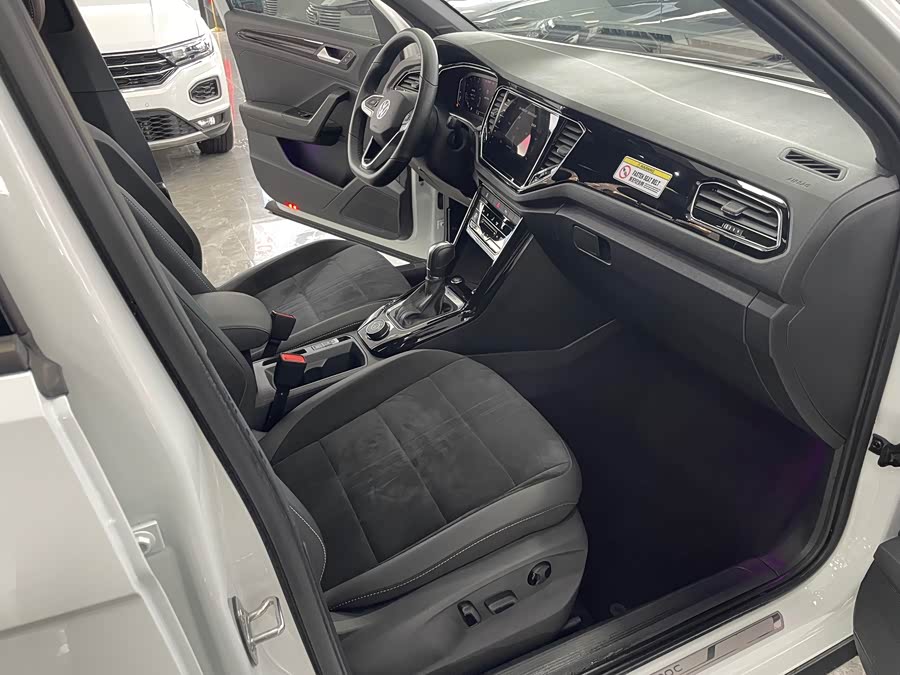 Volkswagen T-Roc 2021
